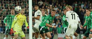 Nick Woltemade machte seinen ersten Länderspieltreffer im deutschen Nationaltrikot - per Schulter.