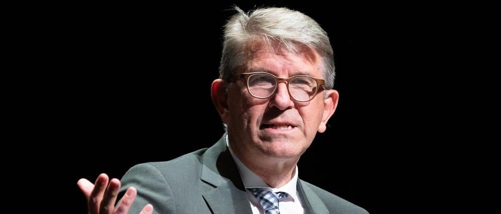 Wolfram Weimer (parteilos), Staatsminister für Kultur und Medien, ist gegen das geplante Verbot von Bezeichnungen wie „Veggie-Wurst“ oder „Soja-Schnitzel“.