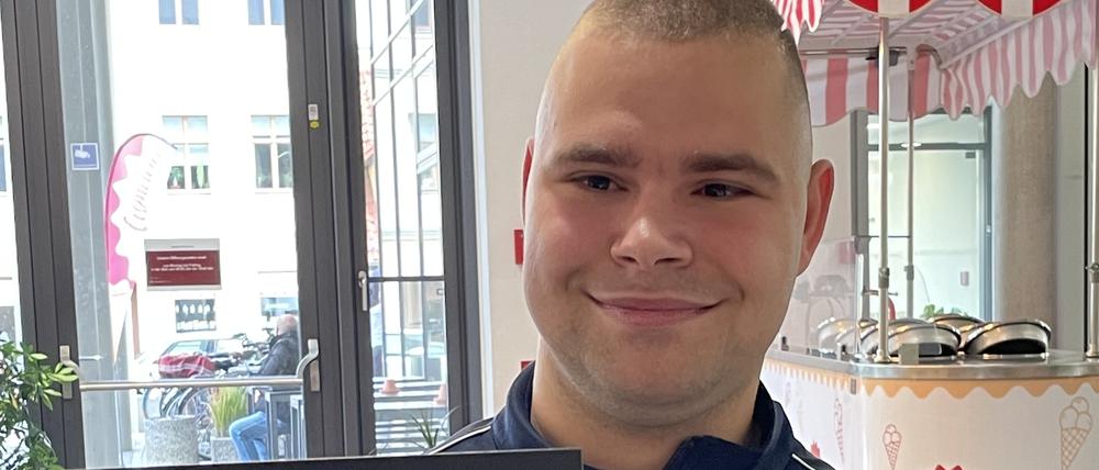 Potsdamer Johnny Hahn hat den „Movers of Tomorrow Award“ gewonnen.