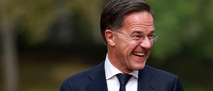 Mark Rutte lacht über Russland
