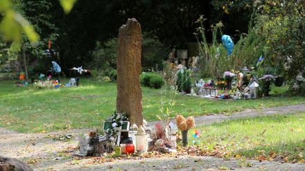 Auf dem Neuen Friedhof in Potsdam finden Sternenkinder in einem besonderen Bereich ihre letzte Ruhe.