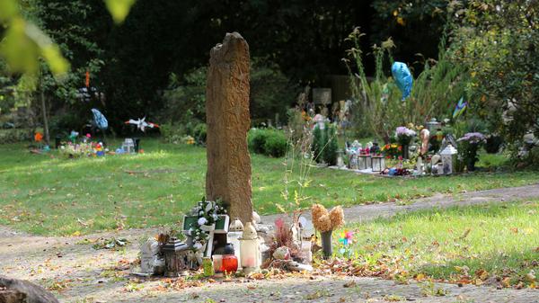 Auf dem Neuen Friedhof in Potsdam finden Sternenkinder in einem besonderen Bereich ihre letzte Ruhe.