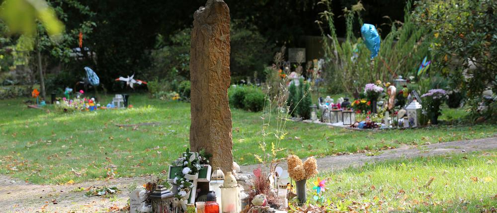 Auf dem Neuen Friedhof in Potsdam finden Sternenkinder in einem besonderen Bereich ihre letzte Ruhe.