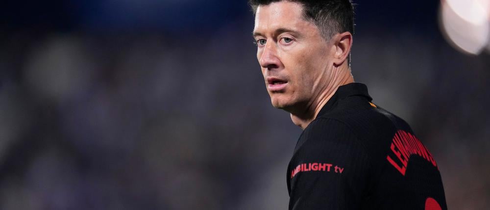 Fällt wegen einer Muskelverletzung vorerst aus: Robert Lewandowski