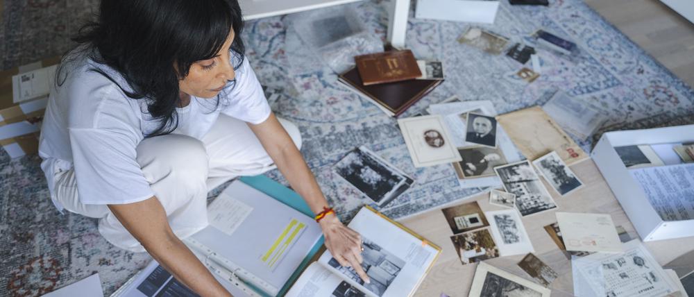 Barani Shira Guttsmann über ihren Funden, die sie auf der Suche nach Spuren ihrer Familie entdeckte.