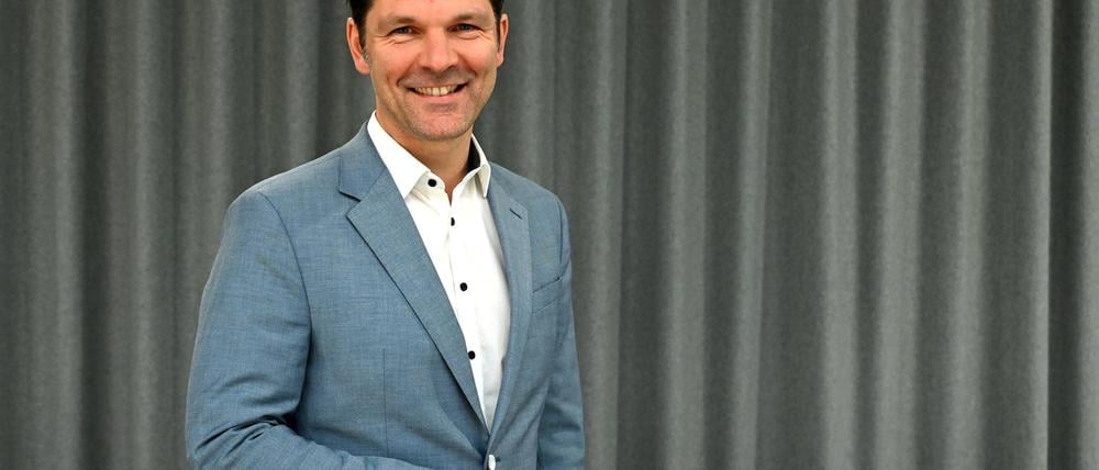 Steffen Krach soll die Berliner SPD in den Wahlkampf für die Wahl zum Abgeordnetenhaus am 20. September 2026 führen. Die SPD will ihn auf einem Parteitag am 15. November küren.