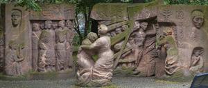 Rosentraßenprotest, Der Block der Frauen, Denkmal in der Rosenstraße nahe des Alexanderplatz, Berlin, Deutschland *** Rosentraßen protest, the Block the Women, Monument in the Rosenstrasse near of Alexanderplatz, Berlin, Germany 1020924545