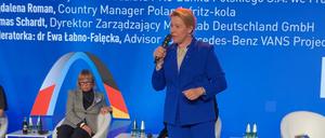 Berlins Wirtschaftssenatorin Franziska Giffey (SPD) während einer spontanen Wutrede auf einer Konferenz der deutschen Außenhandelskammer Polen (AHK) in Warschau am 14.10.2025.