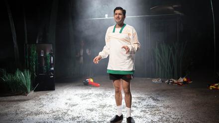 Mesut Özil als Bühnenfigur: Die Geschichte des Fußball-Weltmeisters wird in Bremen als Theaterstück aufgeführt.