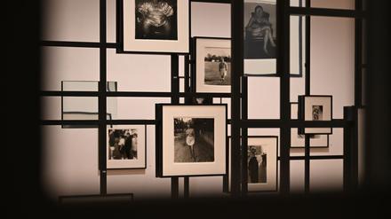 Der Gropius Bau widmet Diane Arbus eine große Retrospektive.