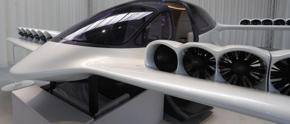 Die Patente für das einst mit großen Ambitionen gestartete Flugtaxi-Projekt Lilium sind nun aus der Insolvenzmasse heraus in die US-Konkurrenz verkauft worden. 