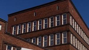 Die Grundschule am Weißen See präsentiert sich als Dauerbaustelle.