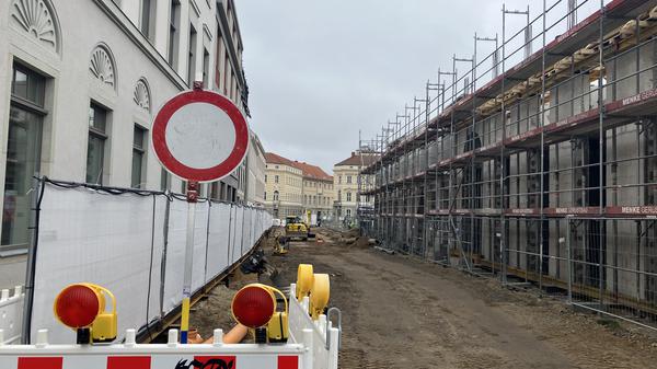 In der Erika-Wolf-Straße wurden Leitungen noch einmal neu verlegt.