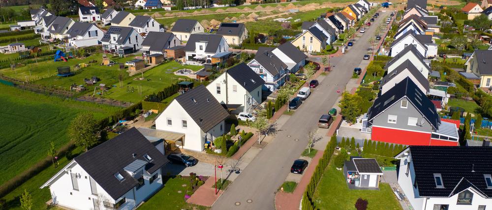 Ist für eine Mehrheit der Deutschen der Wohntraum: das freistehende Einfamilienhaus. (Symbolbild)
