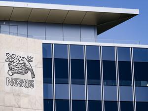 Nestlé will mehr Wachstumsdynamik und streicht deshalb 16.000 Stellen (Archivbild)