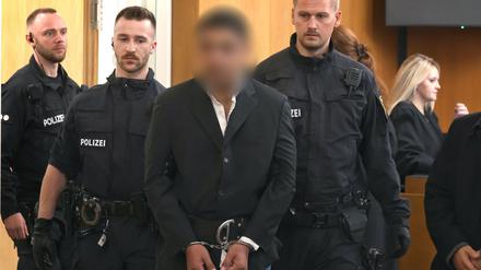 Der Beschuldigte wurde nach der Tat in einem psychiatrischen Krankenhaus untergebracht.