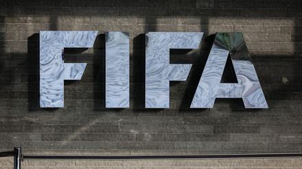 Beim Fußball-Weltverband FIFA sind viele Ticket-Anfragen eingegangen (Archivbild)