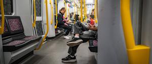 Berlin Mitte, BVG Station Bahnhof Bundestag auf der Linie U5 - 12.09.2025 Berlin *** Berlin Mitte, BVG station Bahnhof Bundestag on the U5 line 12 09 2025 Berlin