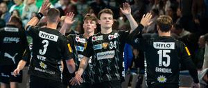 Die Füchse feiern den nächsten Sieg.