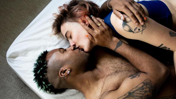 Das erste Mal als Mann auf einer Sexparty