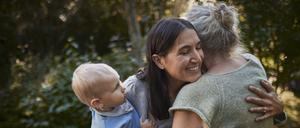 Familienbande: Viele Eltern möchten ihre Kinder und Enkel finanziell absichern.