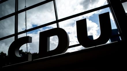 Die Debatte um den Umgang mit der AfD ist in der CDU erneut entbrannt. (Symbolbild)