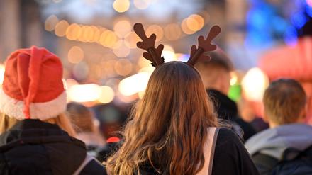 Der „Potsdamer Weihnachtszauber“ löst den „Blauen Lichterglanz“ in der Innenstadt ab.