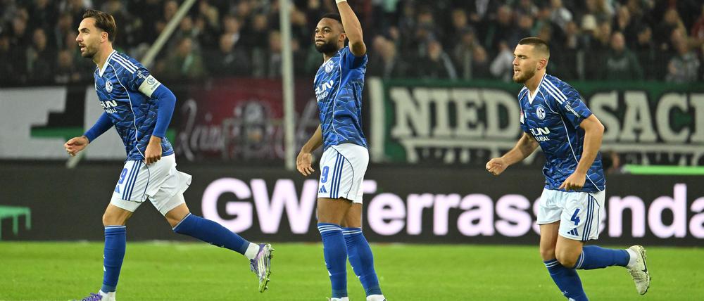 Beendete seine Torflaute: Schalkes Moussa Sylla (M).