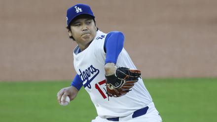 Als Pitcher glänzte Ohtani beim 5:1-Sieg gegen Milwaukee mit zehn Strikeouts in sechs Innings.