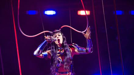 Vier Konzerte der Sängerin sind in Deutschland geplant, nach Perrys Auftritt in Hannovers ZAG-Arena sollen Auftritte in Berlin (21. Oktober), Köln (23. Oktober) und München (31. Oktober) folgen.