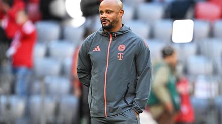 Trainer Vincent Kompany muss auf Serge Gnabry verzichten.