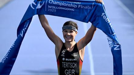 Erste deutsche Triathlon-Weltmeisterin über die olympische Distanz: Lisa Tertsch 