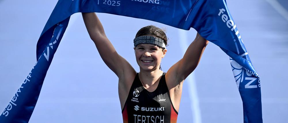 Erste deutsche Triathlon-Weltmeisterin über die olympische Distanz: Lisa Tertsch