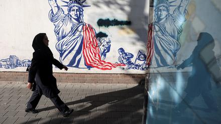 Die Führung in Teheran traut Donald Trump und den USA nicht über den Weg.