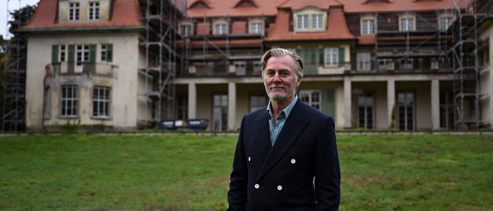 Stefan Peter hat die Siemens-Villa in einer Zwangsversteigerung erworben.