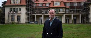 Stefan Peter hat die Siemens-Villa in einer Zwangsversteigerung erworben.