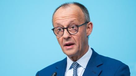 Bei der CDU-Pressekonferenz nach den Strategieberatungen der engsten CDU-Spitze geht es auch um die umstrittenen „Stadtbild„- Äußerungen von Kanzler und CDU-Chef Friedrich Merz. 