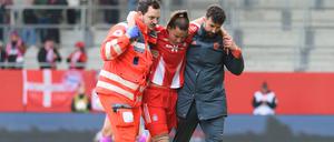 Bayerns Lena Oberdorf zog sich im Spiel gegen Köln einen Kreuzbandriss zu.