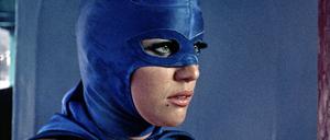 Mexikos B-Moviestar Maura Monti spielt in „La mujer murciélago“ eine Millionärin, die auf Verbrecherjagd geht.