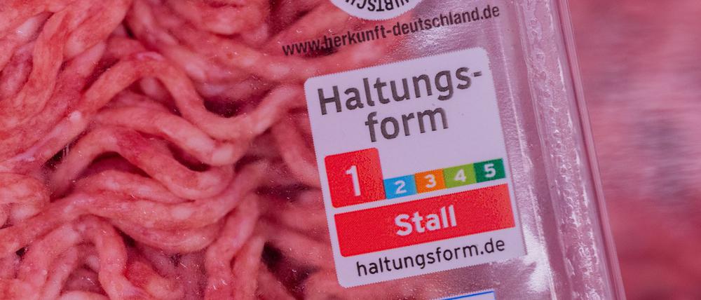 Bei Haltungsform 1 gelten die gesetzlichen Mindestanforderungen. (Archivbild)