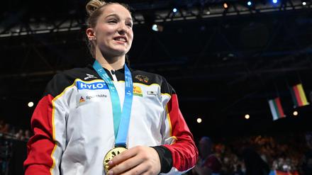 Europameisterin Karina Schönmaier freut sich auf das Sprungfinale. (Archivbild)