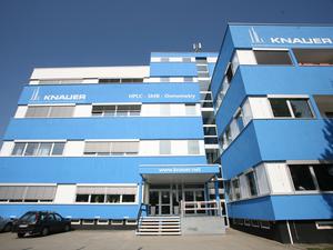 Gebäude der Firma Knauer Wissenschaftliche Gerätebau in Berlin-Zehlendorf