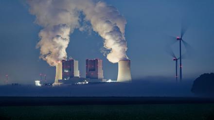 Auch die für die Stromerzeugung einsetzbaren und als verfügbar gemeldeten Braun- und Steinkohlekraftwerke wurden während der Dunkelflauten am 6. November und 12. Dezember 2024 laut Bericht eingesetzt. (Archivbild)