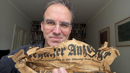 Leser Chris Melzer aus Berlin-Steglitz fand beim Austausch seiner Fenster historisches Dämmmaterial.