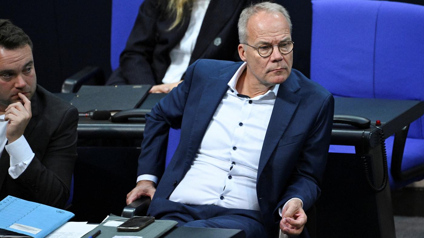 -Zufallsprinzip-kann-ein-gerechtes-Mittel-sein-SPD-Fraktionschef-Miersch-spricht-sich-f-r-Wehrdienst-Losverfahren-aus