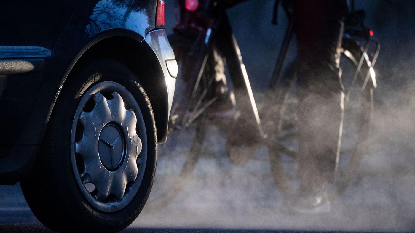 Emissionshandel-Emissionshandel-EU-Kommission-gegen-Preissprung-beim-Tanken
