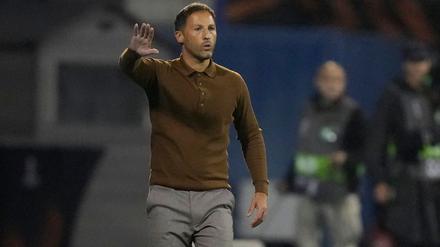 Trainer Domenico Tedesco steht mit Fenerbahce vor einem spannenden Spiel gegen Stuttgart. (Archivbild)