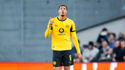 Felix Nmecha mit dem für ihn typischen Jubel nach seinem Treffer zum 1:0 in Kopenhagen.