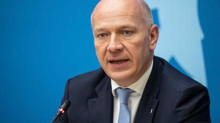 Mit der Reform schaffe die Bundesregierung mehr Verbindlichkeit, klare Regeln und konsequente Förderung, so Berlins Regierender Bürgermeister Kai Wegner. (Archivbild)