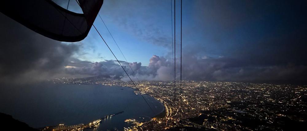 Die Hafenstadt Castellammare di Stabia am Golf von Neapel beheimatet einen skandalumwitterten Zweitligisten.